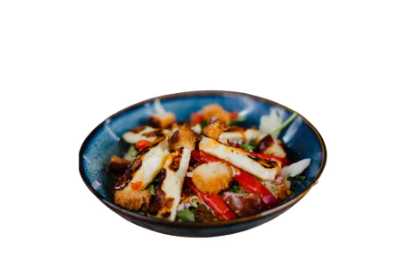 Sałatka z halloumi 
